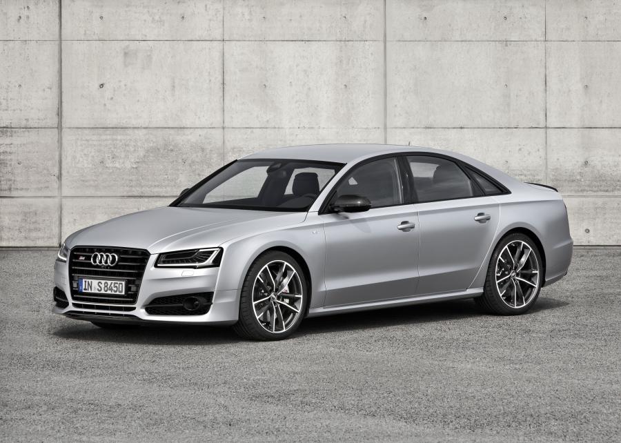  Audi S8 Plus (D4) 2015 года  (WW) (фото 27 из 47)